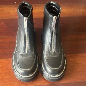 Women's Black Leather Zipper Boots